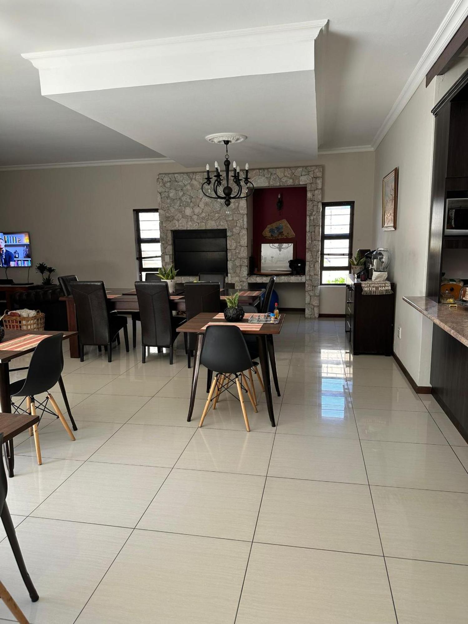 Cora'S Boutique Bed & Breakfast Swakopmund Bagian luar foto