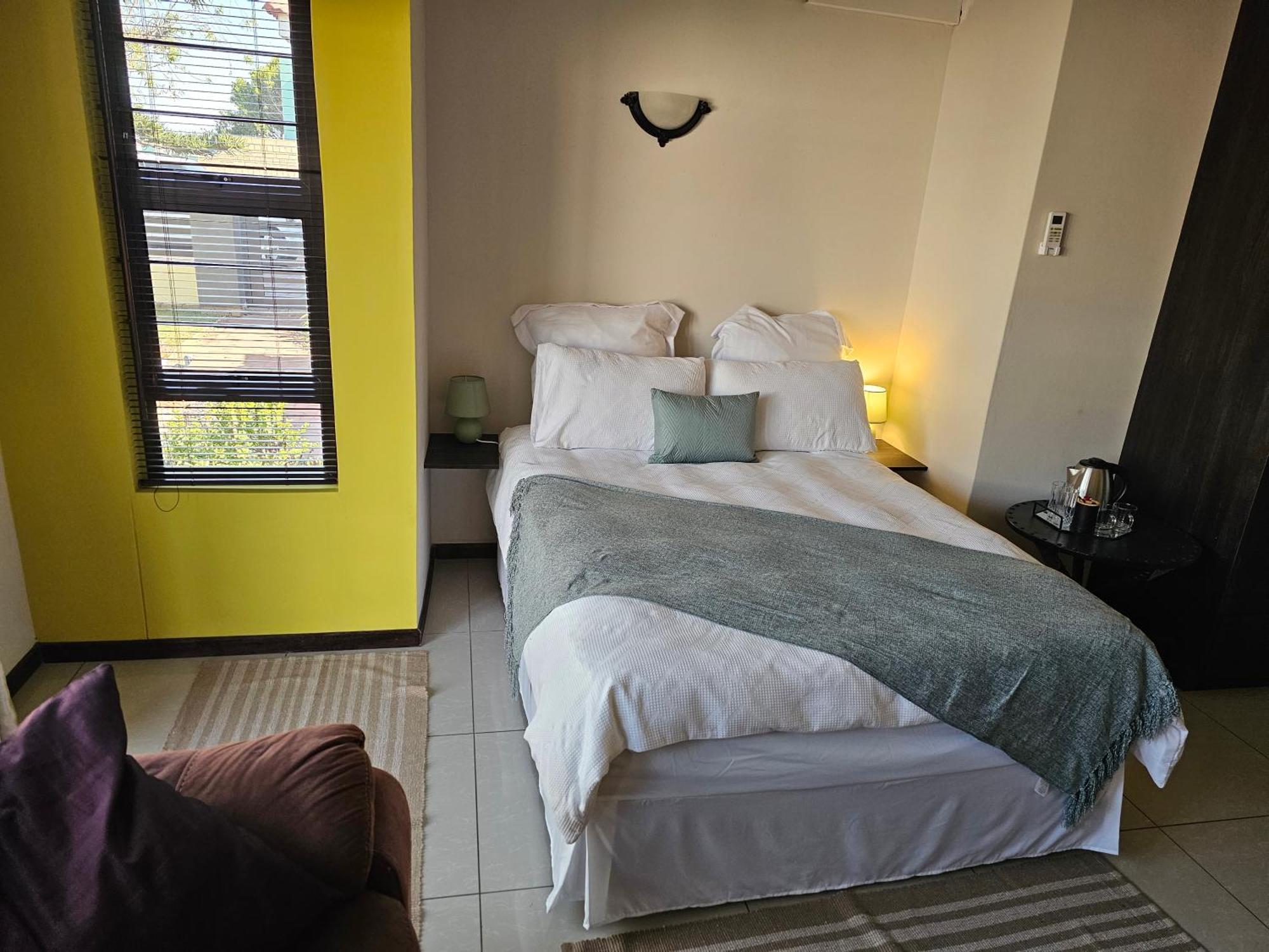 Cora'S Boutique Bed & Breakfast Swakopmund Bagian luar foto