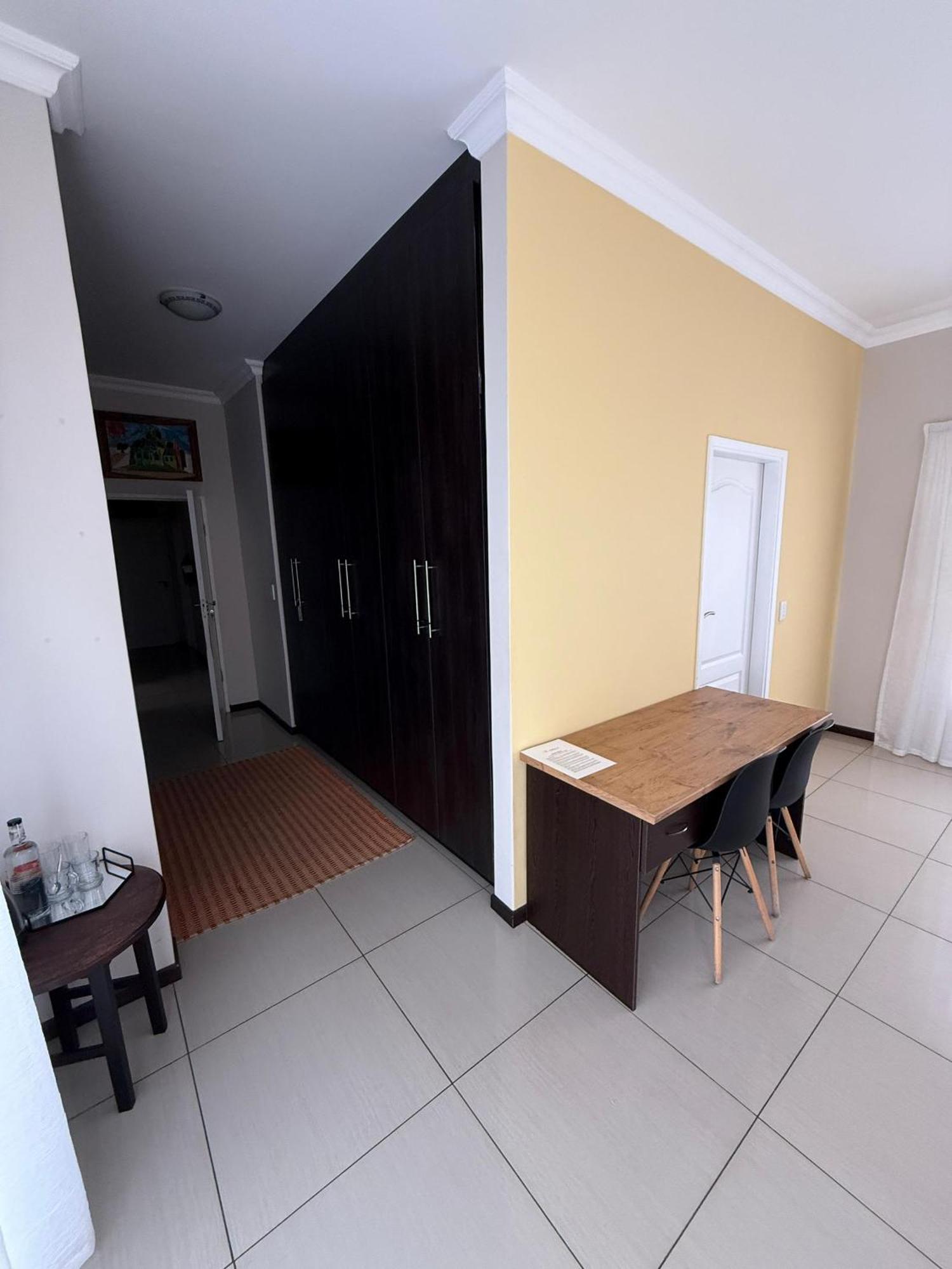 Cora'S Boutique Bed & Breakfast Swakopmund Bagian luar foto